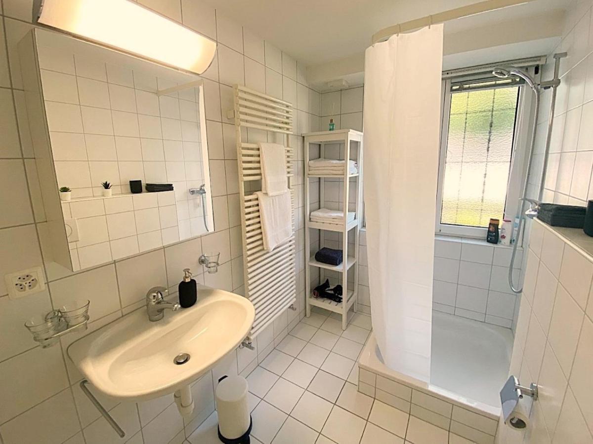 70M2 Mit Seeblick, Balkon, Serlas, Parkplatz - S11,1 Svatý Mořic Exteriér fotografie