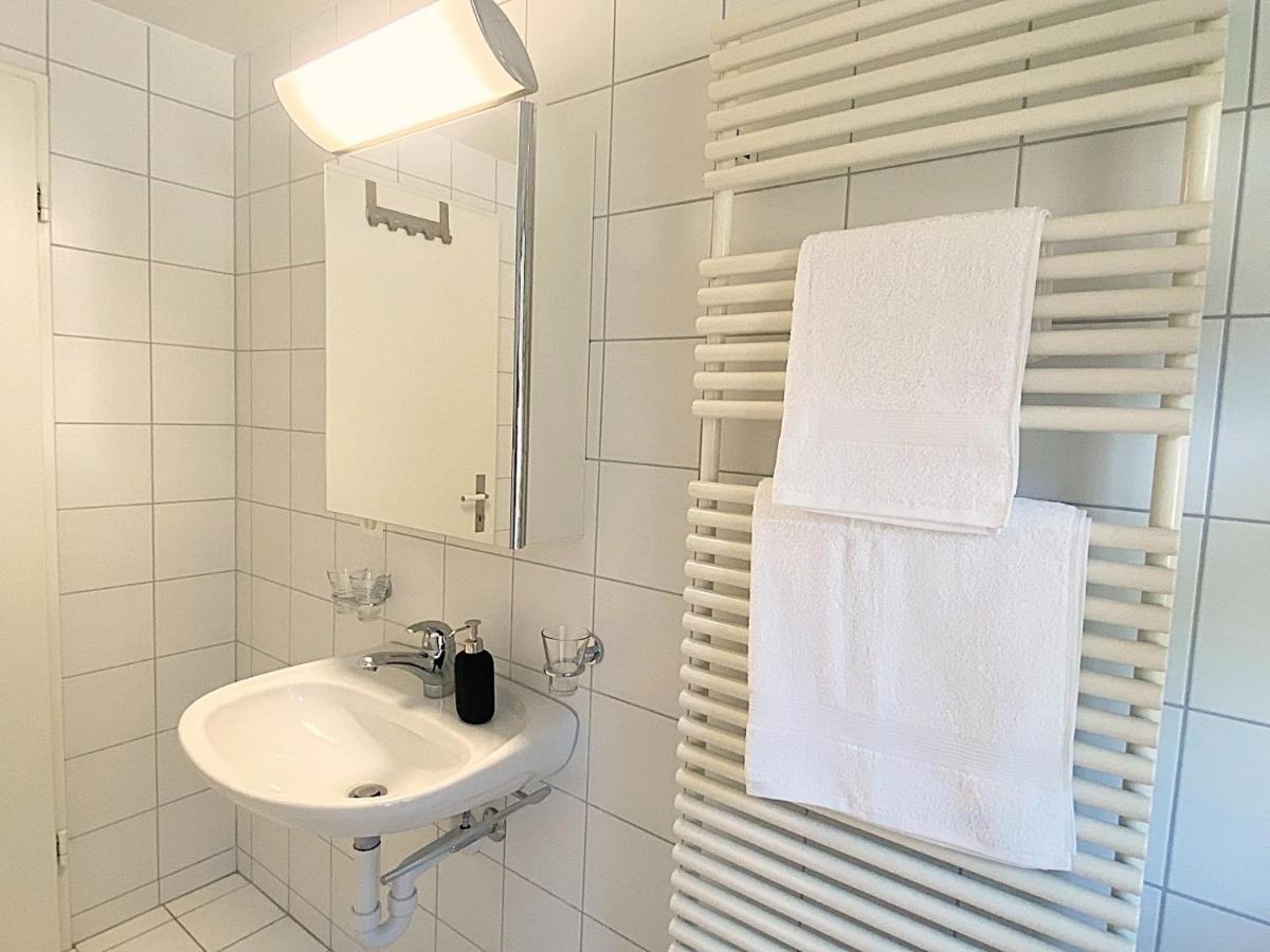 70M2 Mit Seeblick, Balkon, Serlas, Parkplatz - S11,1 Svatý Mořic Exteriér fotografie